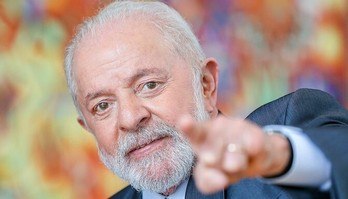 Em 14 meses de mandato, Lula é alvo de 19 pedidos de impeachment (Ricardo Stuckert / PR)